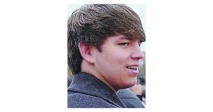 Lauren Richey's Instagram, Twitter & Facebook