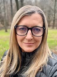 Wanda Newsome's Instagram, Twitter & Facebook