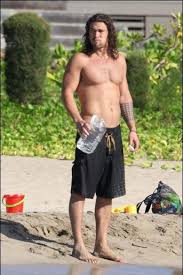 He is the son of coni (lemke), a photographer, and joseph momoa, a painter. Jason Momoa Ehefrau Vermogen Grosse Tattoo Herkunft 2021 Taddlr