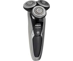 Philips flaggschiff rasierer leistet bei der täglichen rasur wie auch bei dreitagebärten ähnliches wie die konkurrenz aus dem hause braun. Philips S9711 31 Ab 209 89 Juni 2021 Preise Preisvergleich Bei Idealo De