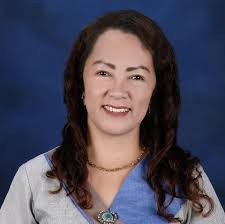 Arlene Pena's Instagram, Twitter & Facebook