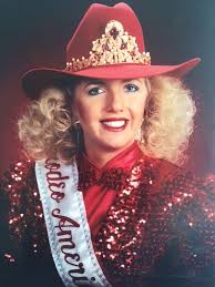 It is with very heavy hearts that we share the passing of Joni James Smith,  Miss Rodeo Idaho 1989 and Miss Rodeo America 1990. Joni was a truly  remarkable person whose accomplishments