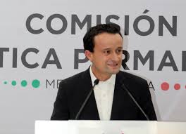 Mikel arriola dio a conocer que habrá reducción de extranjeros para la próxima temporada, se modifica el criterio de desempate, entre otros puntos para incrementar el tiempo efectivo de juego en. Mikel Arriola Penalosa Se Registro Ante El Pri Por La Precandidatura Al Gobierno De La Ciudad De Mexico Revista Macroeconomia
