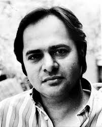 GoldenFrames: Farooq Shaikh, a philanthropist and artist at heart