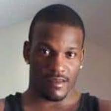 Shawn Moss's Instagram, Twitter & Facebook