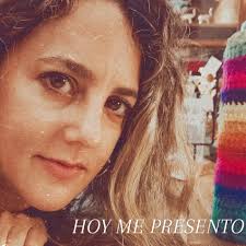 Dicen que las madres, lo saben todo... Y ésta vez... Hasta el Universo les  dió la razón 🤭🤩 FELIZ DIA DE LA MADRE!!✨❤️ Gracias por inspirarnos cada  día!! 🪄