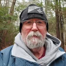 Waterfront bar for lunch near Meredith?