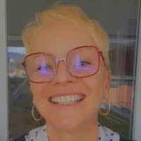 Catherine Stephan's Instagram, Twitter & Facebook