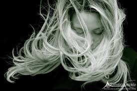 Ho camminato fino all'isola delle . Frasi Citazioni E Aforismi Sui Capelli Aforisticamente