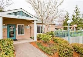 Mckenzie Meadow Apartments In Springfield Oregon Is A Section 42 Low Income Complex These Newer 1 With Images Apartment Range Pet Friendly Apartments Rental Apartments