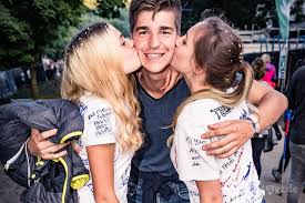 Edit setlist show all edit options. Alle Infos Zum Fm4 Frequency 2019 Wetter Anreise Spielzeiten Tipps Stagr Festivals Konzerte News