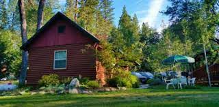 Our friendly staff welcomes you to the majestic rocky mountain cliffs towering above the uncompahgre river. Yosemite Riverside Inn Yosemite National Park