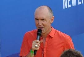 Dat vertelt hij in een faceb. De Engelenzang Van Michel Wuyts Home Facebook