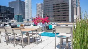 (1 bed) luxury condo style apartments in prime korea town / hancock park adjacent area. Milano Lofts Apartments Financial District Los Angeles 609 S Grand Ave Equityapartments Com