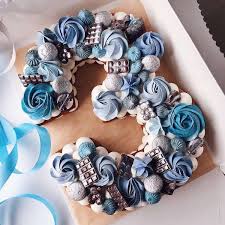 Wie Zahlen Kuchen Backen Viele Tolle Rezepte Und Ideen Tortendekorieren Cake Lettering Number Cakes Alphabet Cake