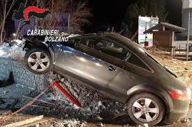 Concessionario stefan automobile referente stefan battocletti resp. Morta Anche Una Ragazza Di 21 Anni Sale A 7 Il Numero Delle Vittime Dell Incidente Alto Adige Sudtirol L Adige It