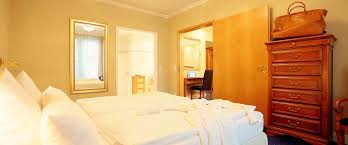 Am stinthorn 42 14476 potsdam brandenburg deutschland. Inselhotel Potsdam Vacations On The Island