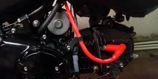 D laiqa arena mengganti busi honda beat fi. Cuma Ganti Kabel Busi Racing Tarikan Motor Jadi Enteng Otosia Com