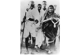 Gerakan nasionalisme di india muncul pada tahun 1885 dengan di tandai berdirinya all indian national congress. Gerakan Nasionalisme India Halaman All Kompas Com