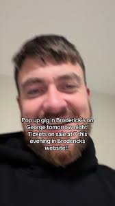 Pop up gig in Broderick's