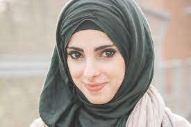 Hairstyling, hair spa, hair color, straightening or perming, hair extensions and hair treatment. Le Jemalik Is The New Hijab Friendly Salon For Women Only Allure