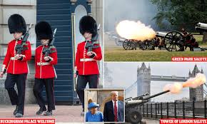 Gun salute for prince philip: President Will Be Greeted By Two 41 Gun Salutes In Britain Daily Mail Online
