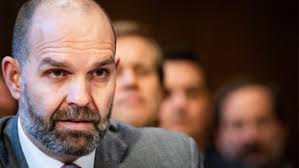 Ham Community Frets in "Delete, Delete" Comments