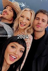 Supernatural Cast and Crew Reunion Photo