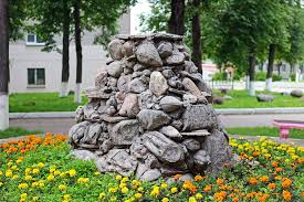 Sie verschönern nicht nur deinen garten, jeder brunnenstein ist ein echtes unikat und ein besonderer. Brunnen Steine Von Steinbrunnen Kostenloses Foto Auf Pixabay