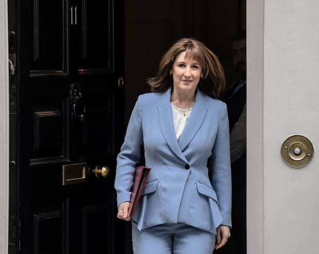 Taxes on UK workers have risen at fastest rate in rich world, says OECD | Tax and spending | The Guardian