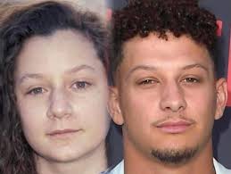 I have been watching Patrick star sho for the past 2yrs and I still don't  know why Patrick s sister dosent look like all Patrick s family 🙄 🤨🤔😕