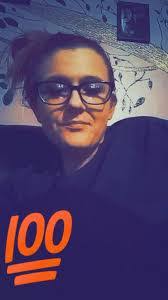 Tia Riche's Instagram, Twitter & Facebook