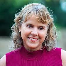 Rebecca Pratt's Instagram, Twitter & Facebook