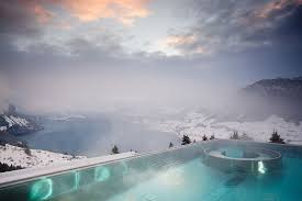 20 Of The Most Incredible Infinity Pools From Around The World Urlaub Schone Hotels Einzigartige Hotels