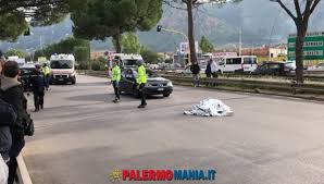 Gli inquirenti attendono per oggi gli esiti dell'alcol test effettuato sui due turisti. Palermo Incidente Mortale Al Baby Luna Video Palermomania It