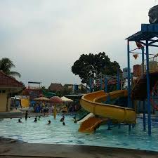 Foto Di Kolam Renang Vbi Kolam Di Bogor