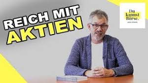 Check spelling or type a new query. Warren Buffetts Vermogen Wie Buffett Reich Geworden Ist