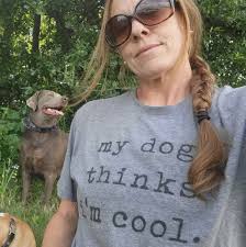 What are the pros and cons of using electric net fence versus buried wire  fence for containing dogs?