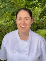 Niamh Barry (@NiamhBarry14)