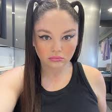 Amanda Lamp (@Amanda_Lamp)