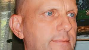 Kevin Rux's Instagram, Twitter & Facebook