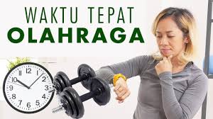 Dirangkum dalam beberapa sumber, berikut ini berbagai cara mengecilkan perut buncit tanpa olahraga yang bisa kamu coba. Inilah Waktu Yang Tepat Untuk Olahraga Olahraga Pagi Sore Atau Malam Youtube