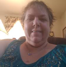 We're serving some serious soft glam 💅 ✨NEW✨ Soft Glam Satin Foundation is  AVAILABLE NOW