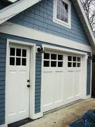 Choose The Opening Style That Meets Your Garage Door Requirements Roll Up In Sections Swing Out In Swing Slide Or Garagentore Garage Dekorieren Garagenbau