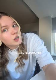 Hanna Webb's Instagram, Twitter & Facebook