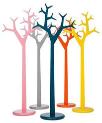 A contemporary take on a classic design, this freestanding coat rack lends inviting appeal to any entryway ensemble. 30 Diy Tree Coat Racks Personalizing Entryway Ideas With Inspiring Designs