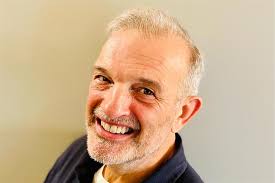 David Pattison's Instagram, Twitter & Facebook