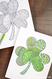 Shamrocks, the symbols of ireland have always been a great decorative material to spread the cheer of st.patrick's day.but even if you aren't really having a st.patrick's day celebration and it instead is just an irish themed do or an irish themed birthday party or just about any event when you want paint your living. Coloring Pages Free Printable Shamrock Balancing Home