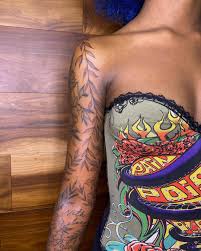 One common myth surrounding tattoos for people with black and brown skin alike is that color tattoos won't show up bold enough on the skin. Tattoo Artists Of Color On Working With Dark Skin Allure