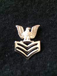 Us Navy Rank Insignia E 6 Petty Officer 1st Class Navy Rank Insignia Us Navy Rank Insignia Military Insignia